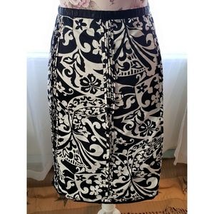 DONATED  Old Navy A-Line Skirt